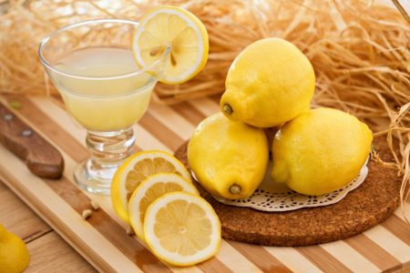 лимон при чистке